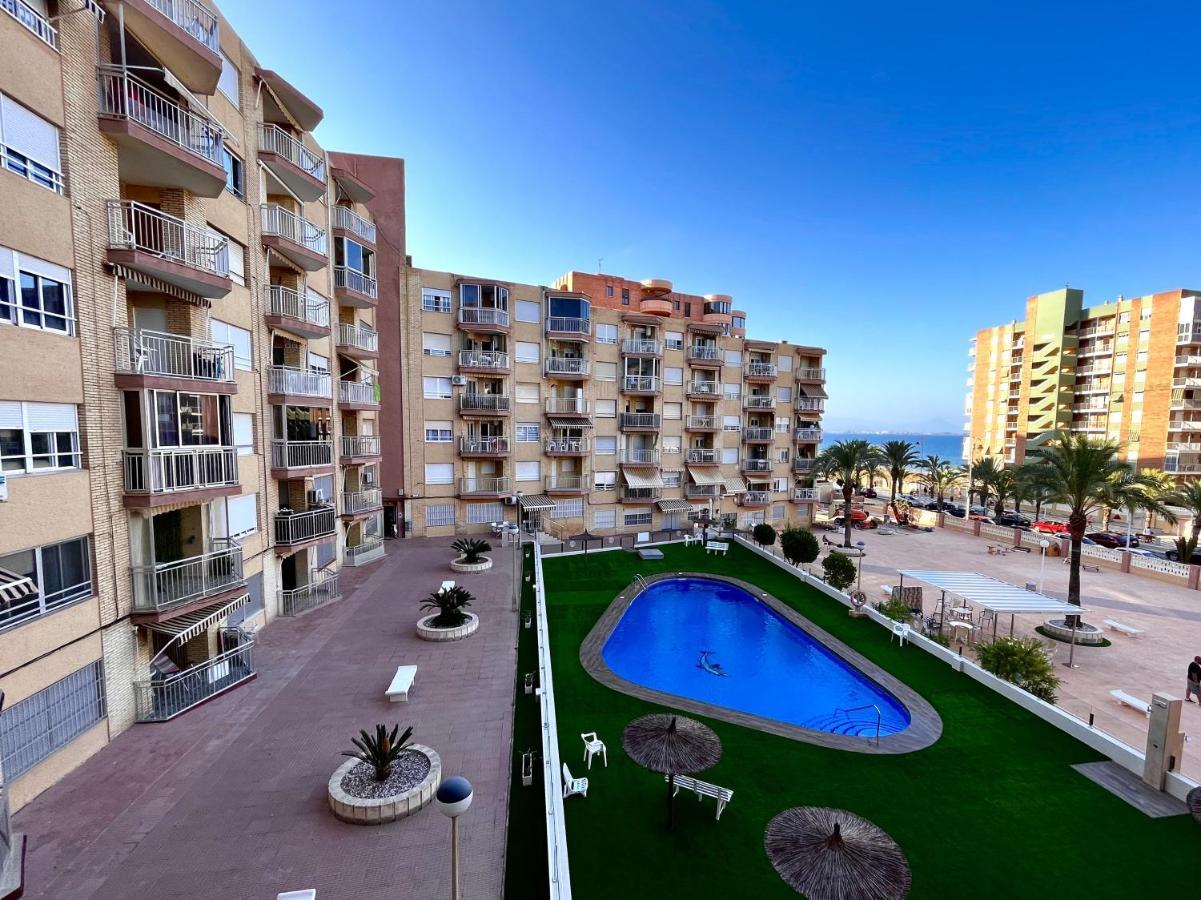 Myflats Deluxe Seafront Apartment Arenales del Sol Bagian luar foto